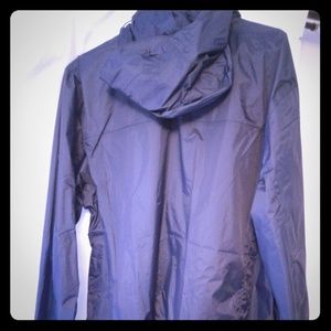 Columbia watertight II omni tech rain coat